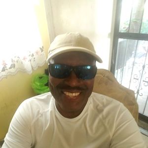 Meet your Posher, Gregory